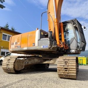 foto 26t bagr bez lopaty Hitachi ZX250 rypadlo pásové