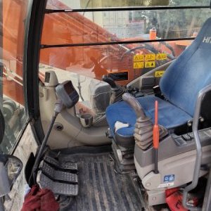 foto 26t bagr bez lopaty Hitachi ZX250 rypadlo pásové