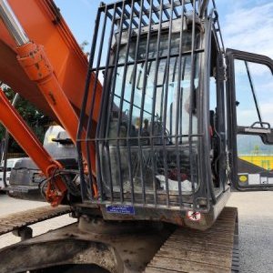 foto 26t bagr bez lopaty Hitachi ZX250 rypadlo pásové