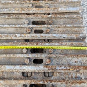 foto 26t bagr bez lopaty Hitachi ZX250 rypadlo pásové