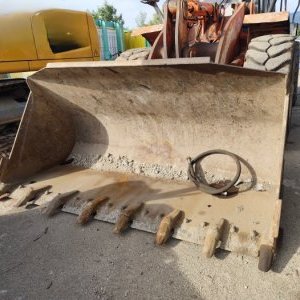 foto 18.3t nakladač 3m3 hardox Hitachi ZW220