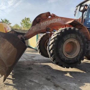 foto 18.3t nakladač 3m3 hardox Hitachi ZW220