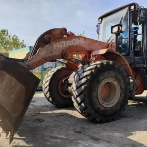 foto 18.3t nakladač 3m3 hardox Hitachi ZW220