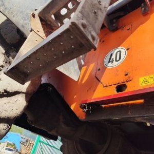 foto 18.3t nakladač 3m3 hardox Hitachi ZW220