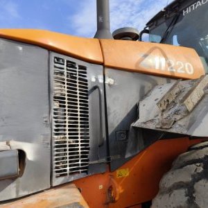 foto 18.3t nakladač 3m3 hardox Hitachi ZW220